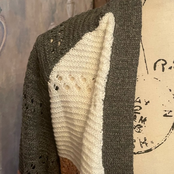 COLOR BLOCK MEDIUM RAGLAN SLEEVE LONG CARDIGAN NWT - Picture 5 of 6